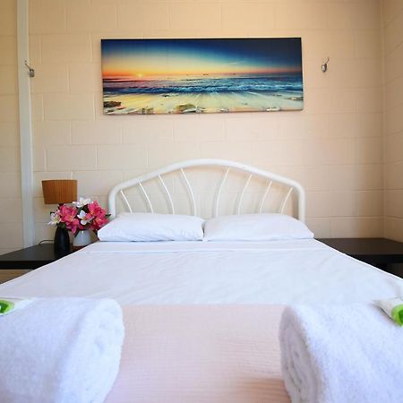 Caloundra Backpackers Hostel Bagian luar foto