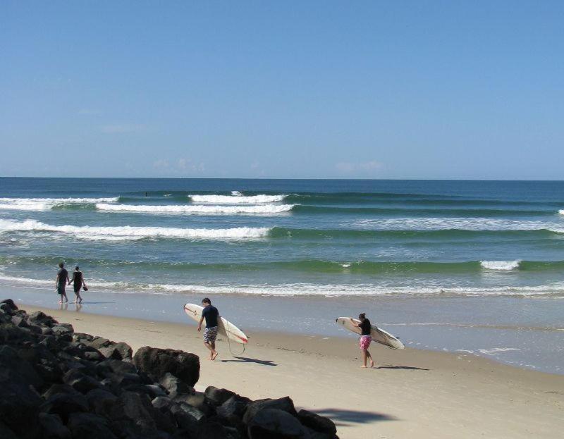 Caloundra Backpackers Hostel Bagian luar foto